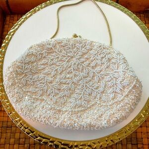 VTG Aberdeen of Hawaii White Beaded Clutch Bag
